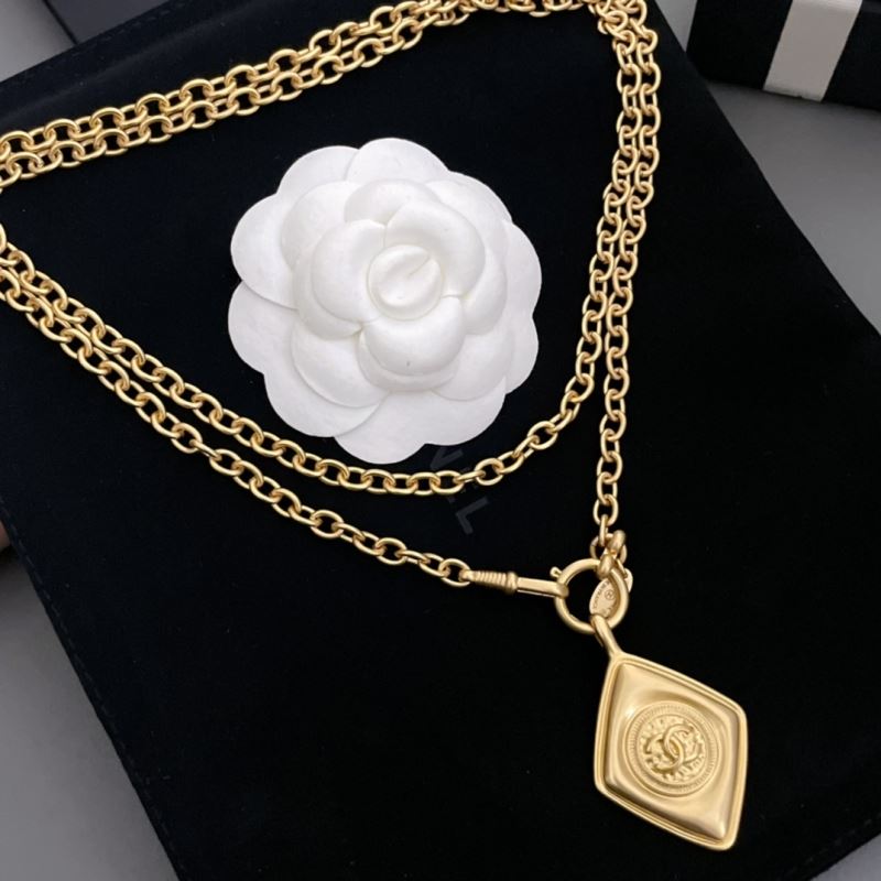 Chanel Necklaces